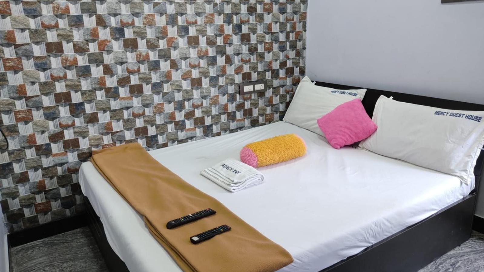 Mercy Inn Chennai Esterno foto